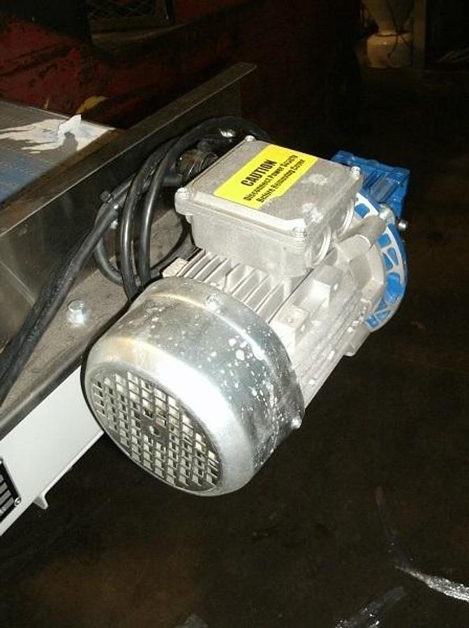 Used TEC 18" x 25' Conveyor