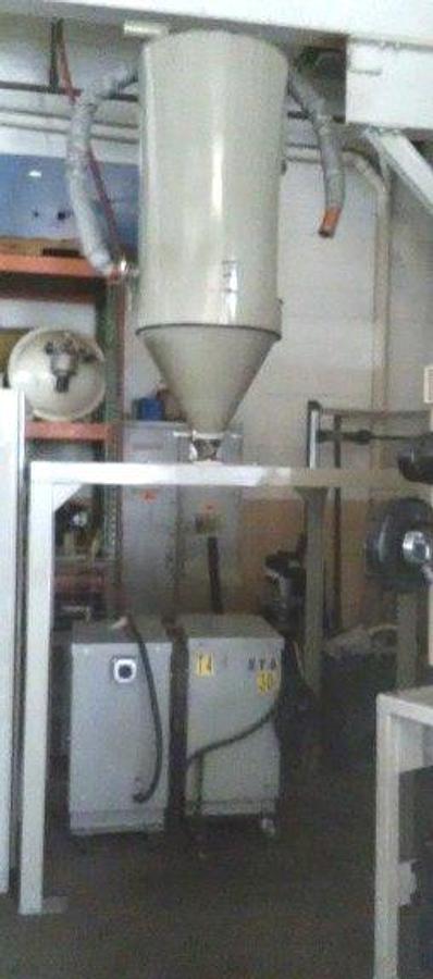 Used Conair CH24-18 Insulated Hopper on stand