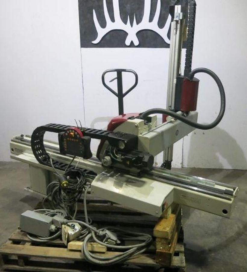 Used Wittmann W710 Full Servo Robot