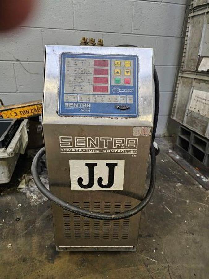 Used Advantage Temperature Controller