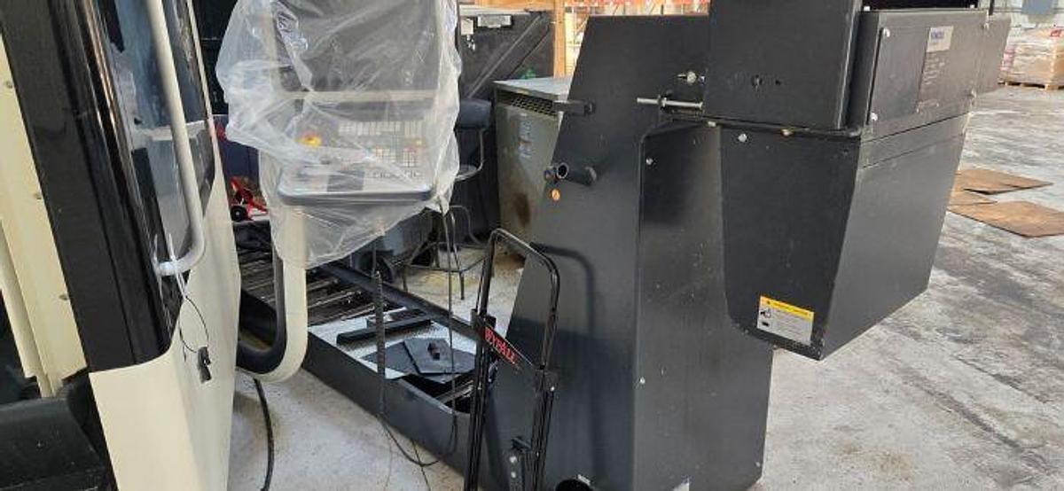 Used Deckel Maho HSC105 Linear Vertical Machining Center