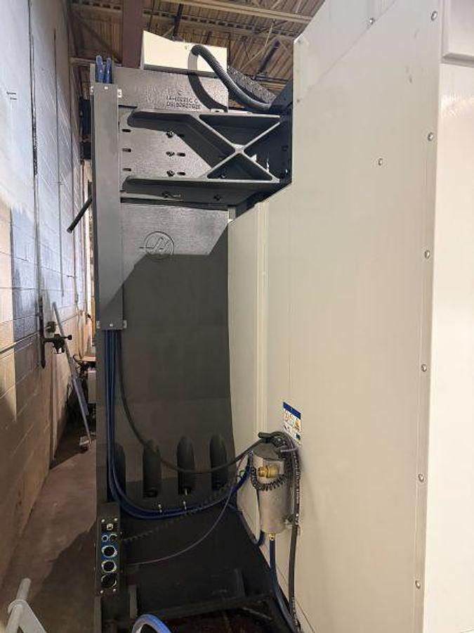 Used Haas VM-6 CNC Vertical Machining Center