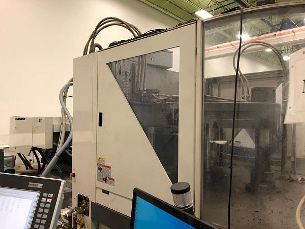 Used 150 Ton Toyo Rotary Molding Machine