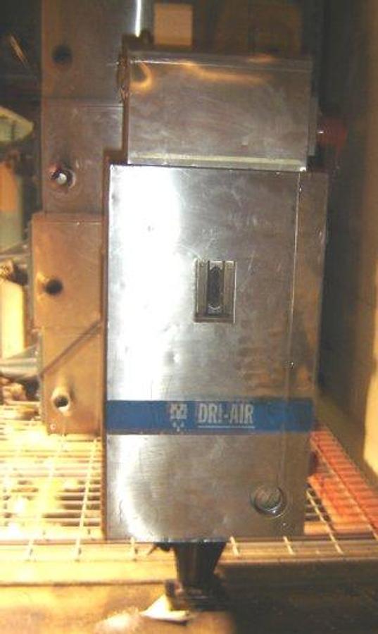 Used 30 lb. Dri-Air Insulated Hopper