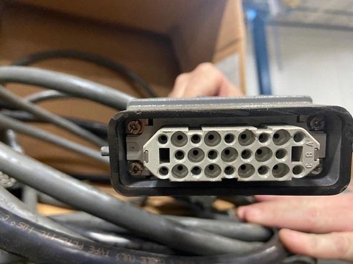 Used Milacron (DME) 5 Zone Hot Runner Control