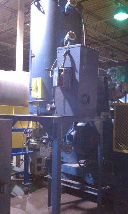 Used Una-Dyn DHD-6 Dryer w/800 lb Hopper