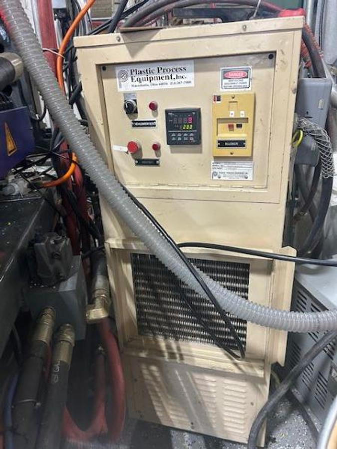 Used PPE 300 lb/hr Dehumidifying Hopper Dryer