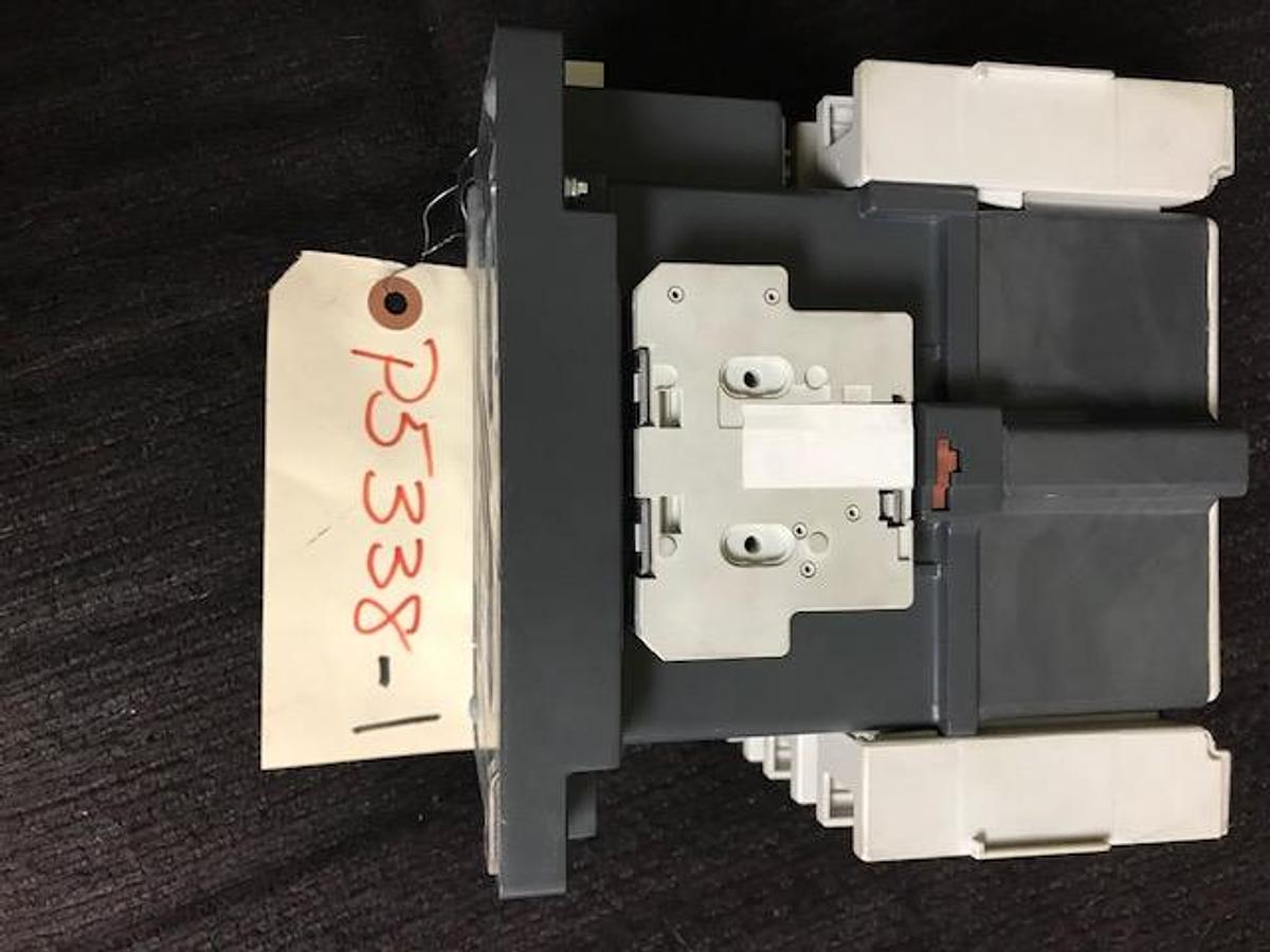 Used SIEMENS CONTACTOR #3TF5022