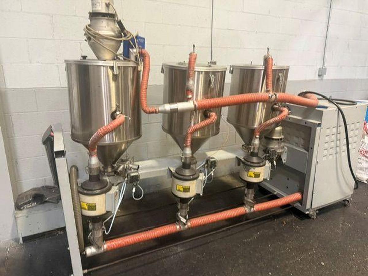 Used Motan Dryer w/3 50 lb. Hoppers mounted on cart