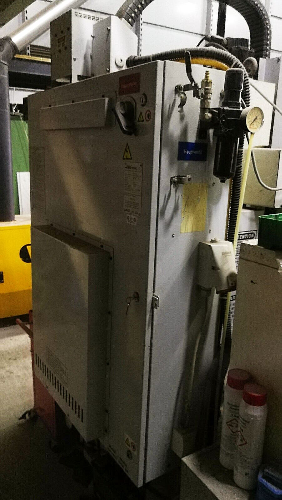 Used HAAS MIKRON VCE 750 - 1999