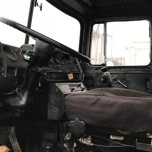 Used 1990 DM MACK 690SX