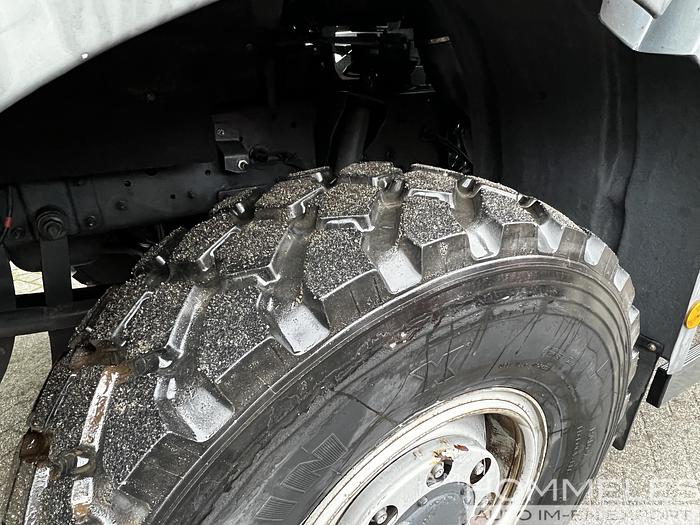 Used 2009 Iveco 100E22 4x4 (M104)