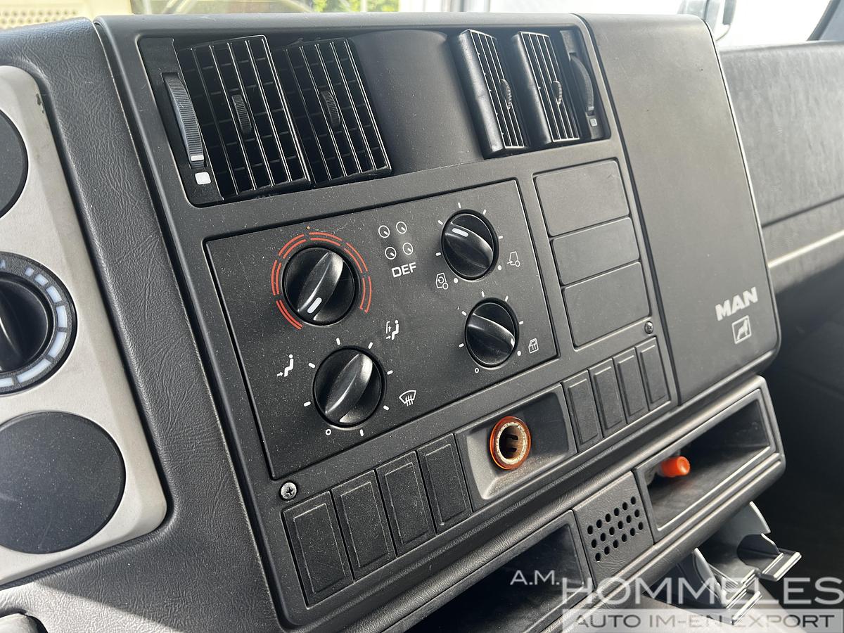 Used 2002 MAN 27.314 DFAC 6x6