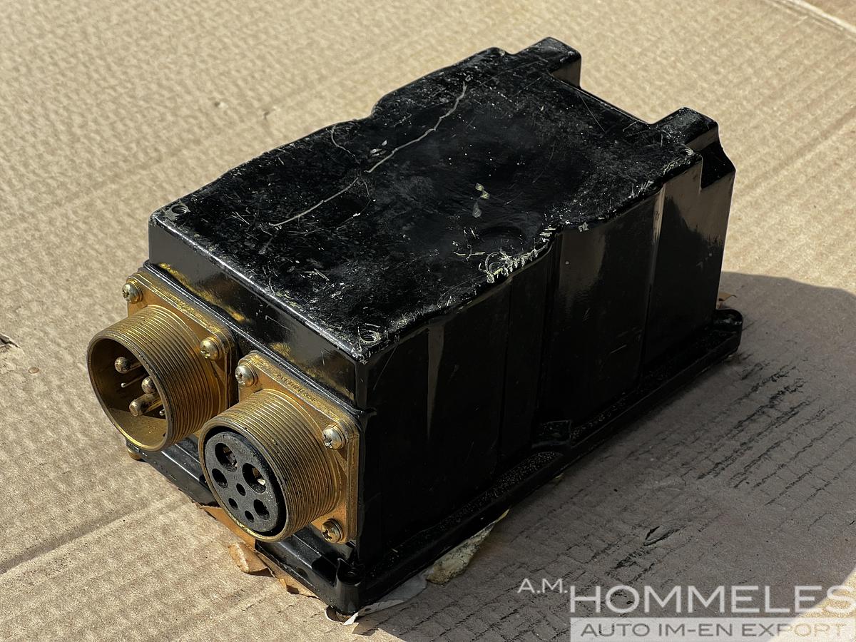Used VOLTAGE REGULATOR M109