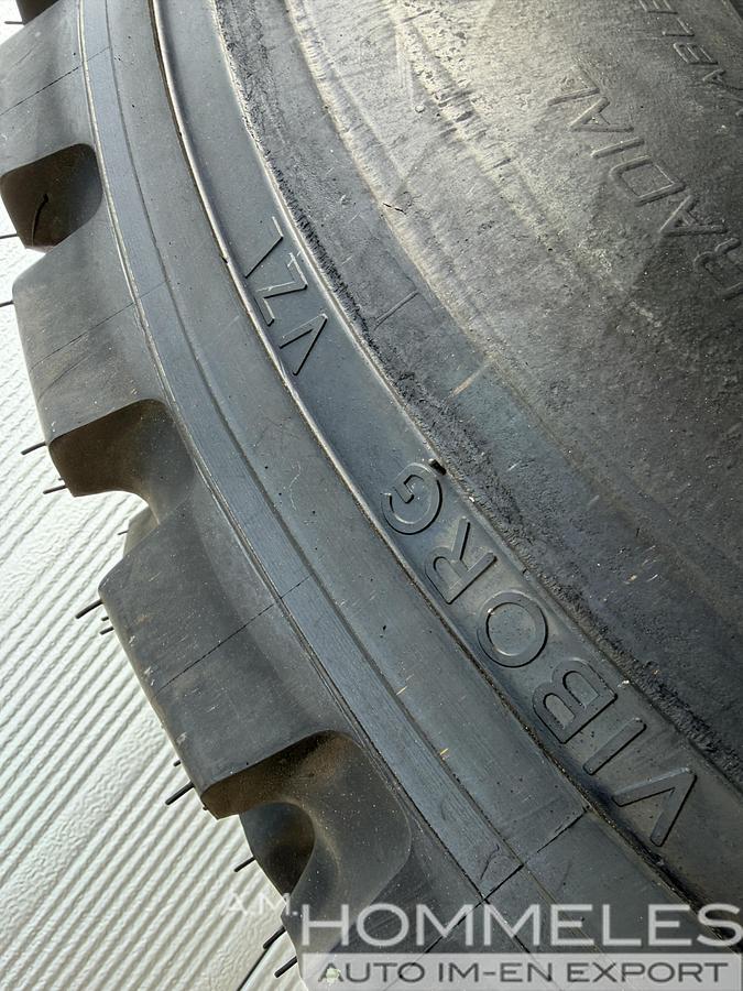 Used MICHELIN X - 13.00R20 RETREADED
