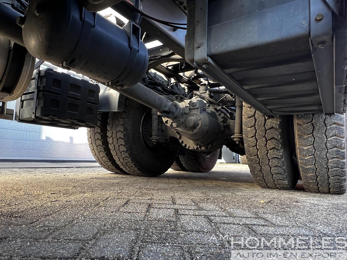 Used VOLVO FM 330 6X4, Multilift, EUR 5