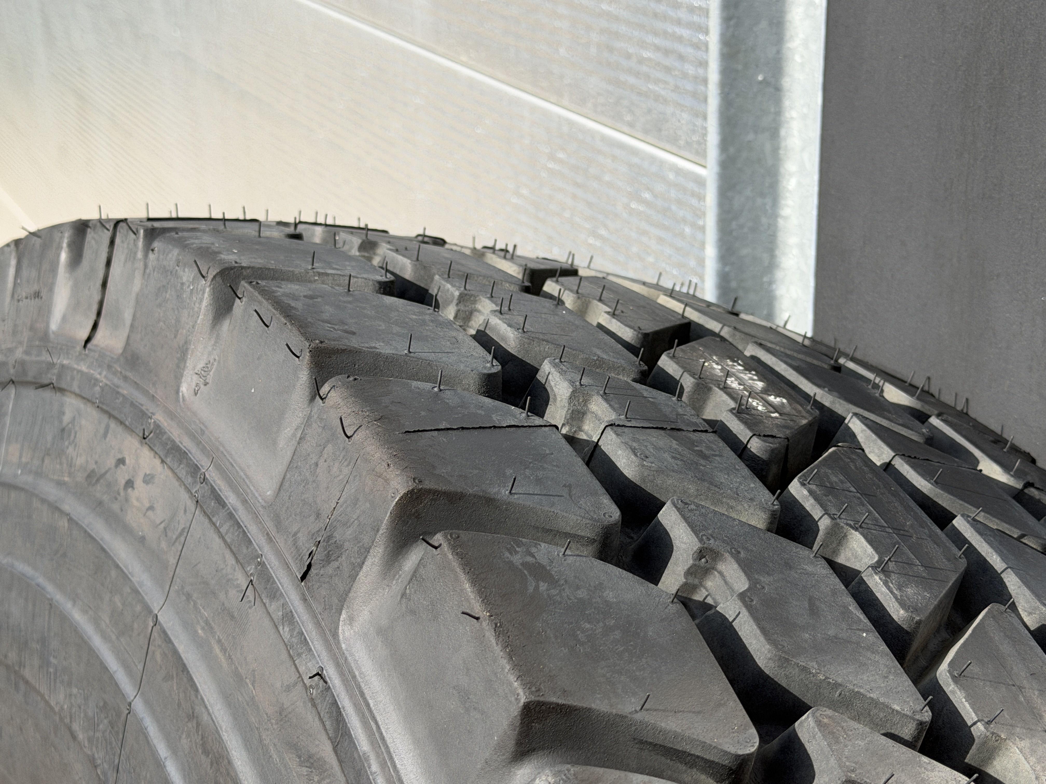 2018 MICHELIN X-CRANE AT 385/95R24