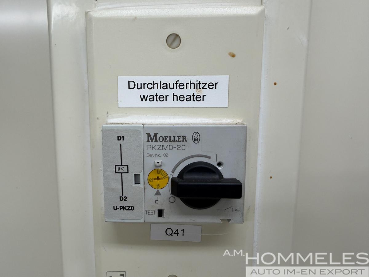 Used Role 1 Medical Treatment Container – Mobile Field Medical Unit