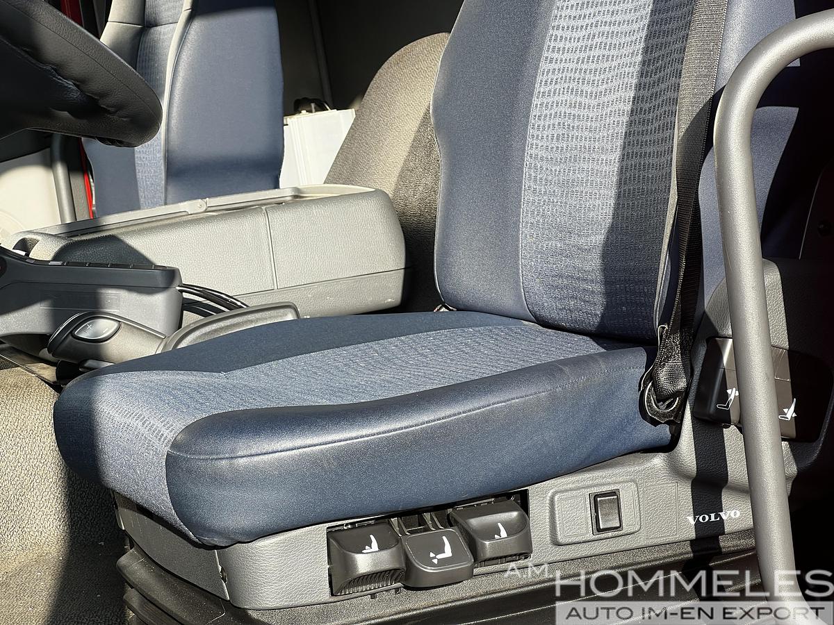 Used VOLVO FM 330 6X4, Multilift, EUR 5