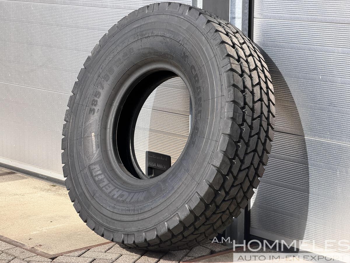 2018 MICHELIN X-CRANE AT 385/95R24