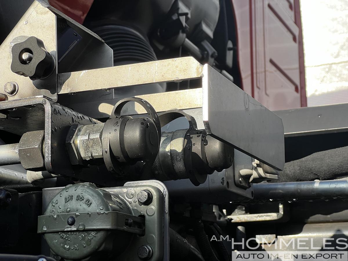 Used VOLVO FM 330 6X4, Multilift, EUR 5