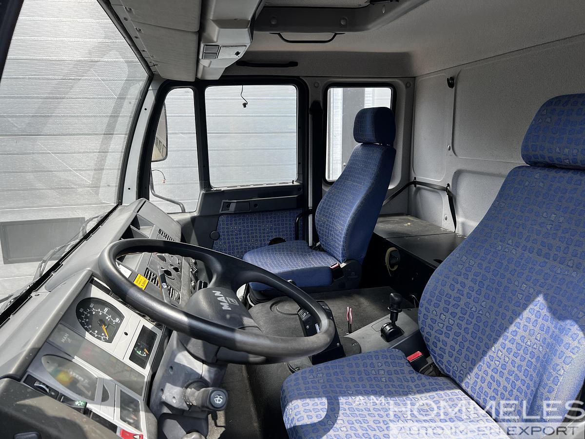 Used MAN 18.225 LAC 4x4