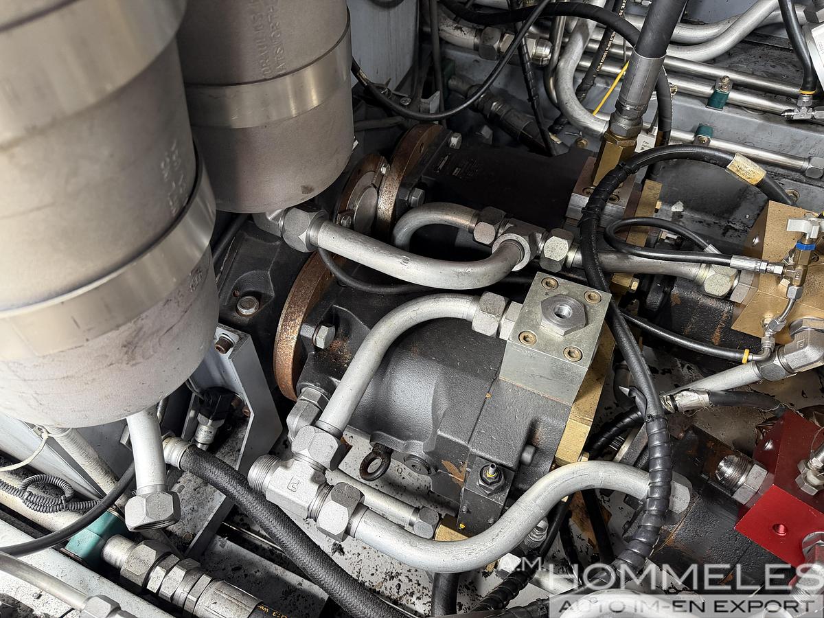 Used Hydraulics international A/M 27T-17 (UHTS)
