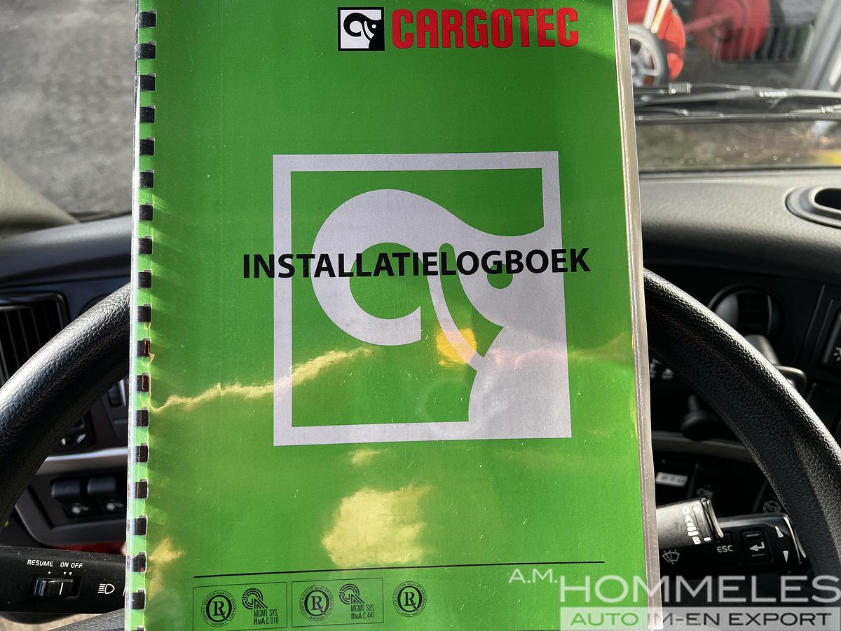 Used VOLVO FM 330 6X4, Multilift, EUR 5