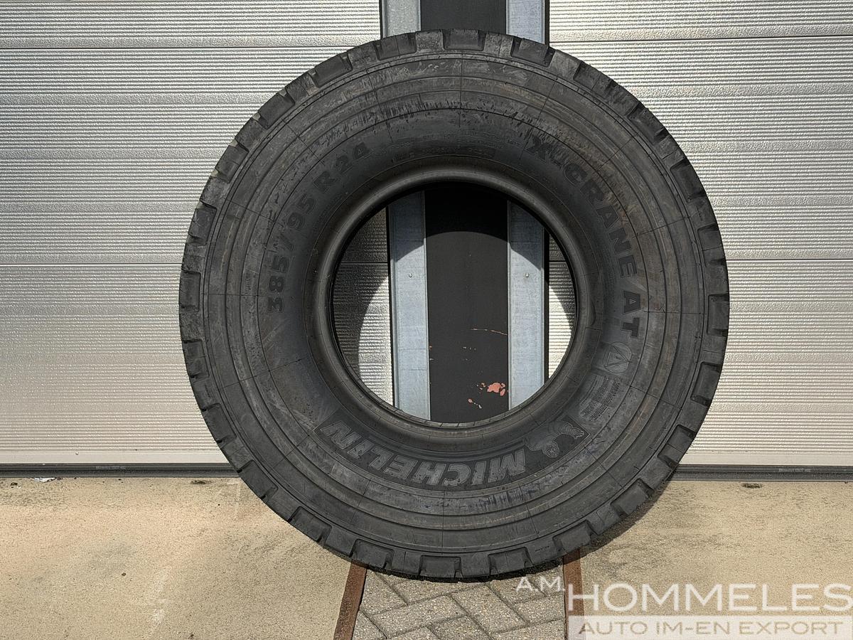 2018 MICHELIN X-CRANE AT 385/95R24