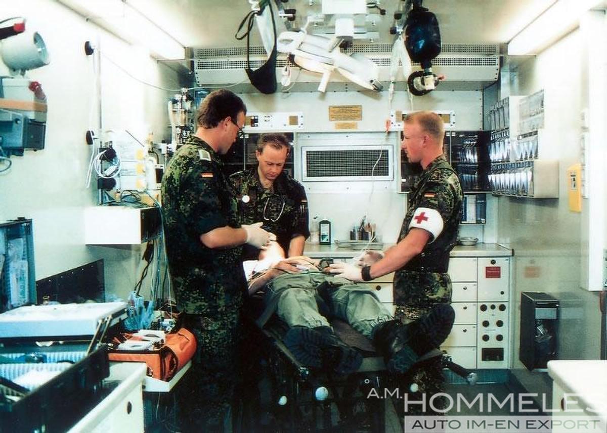 Used Role 1 Medical Treatment Container – Mobile Field Medical Unit