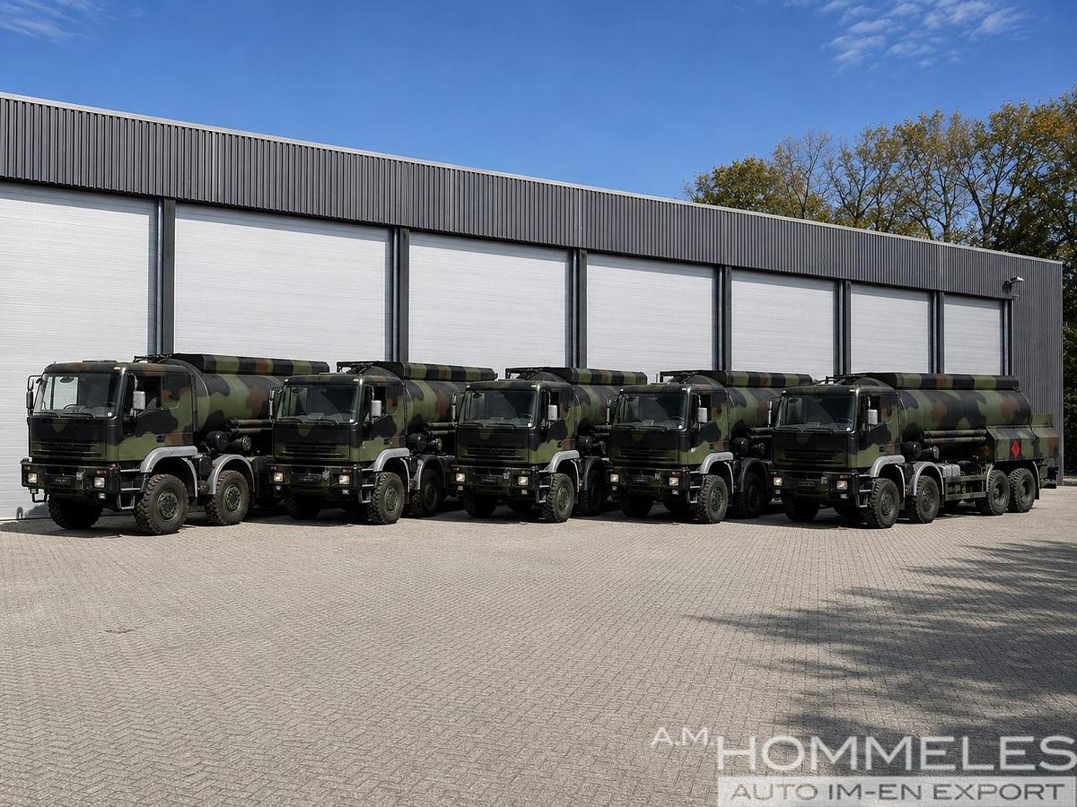 Iveco Trakker 8x8 tankertruck