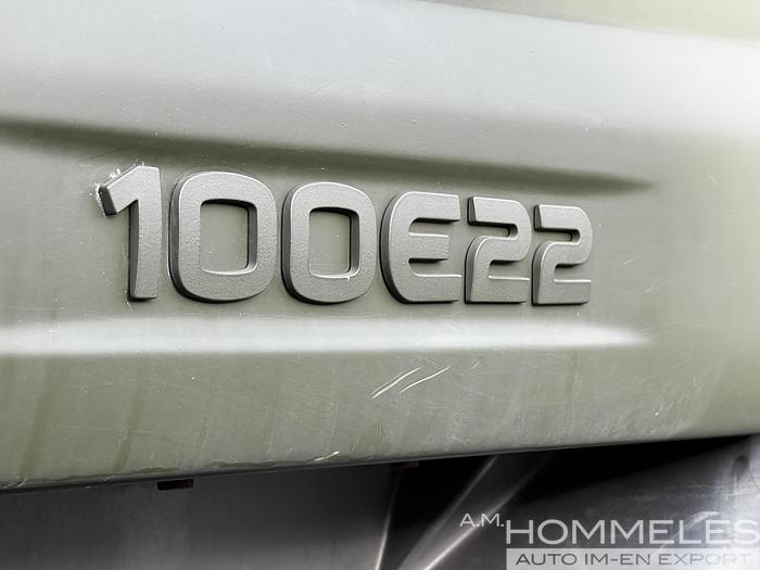 Used 2009 Iveco 100E22 4x4