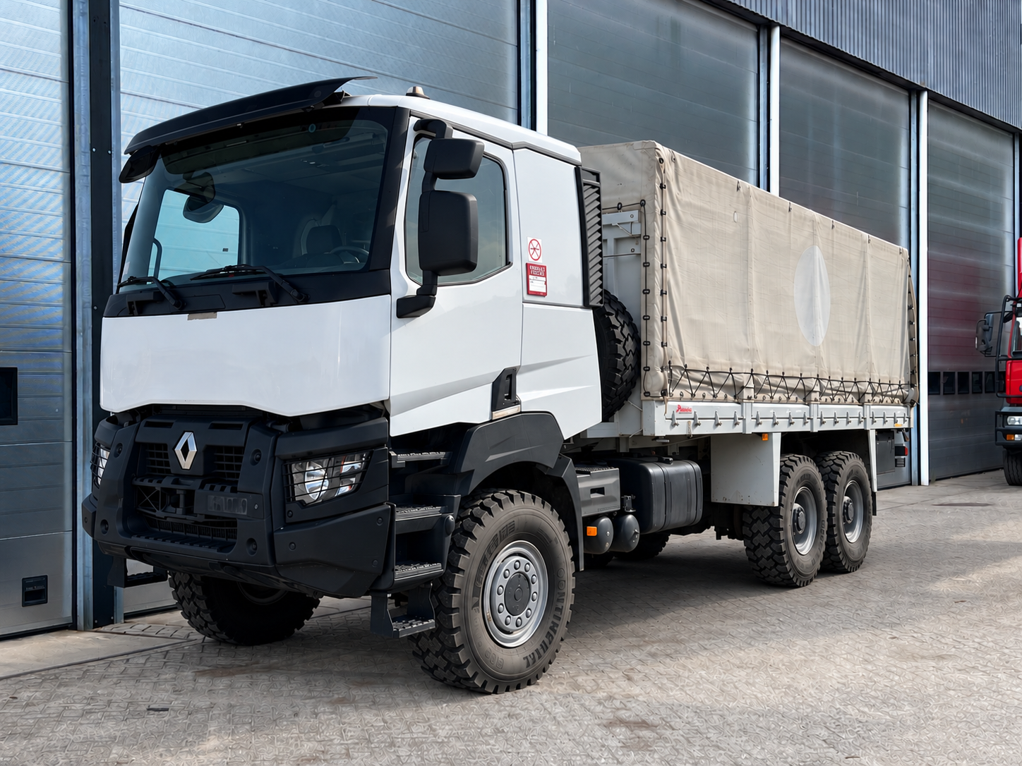 Used 2017 RENAULT K380