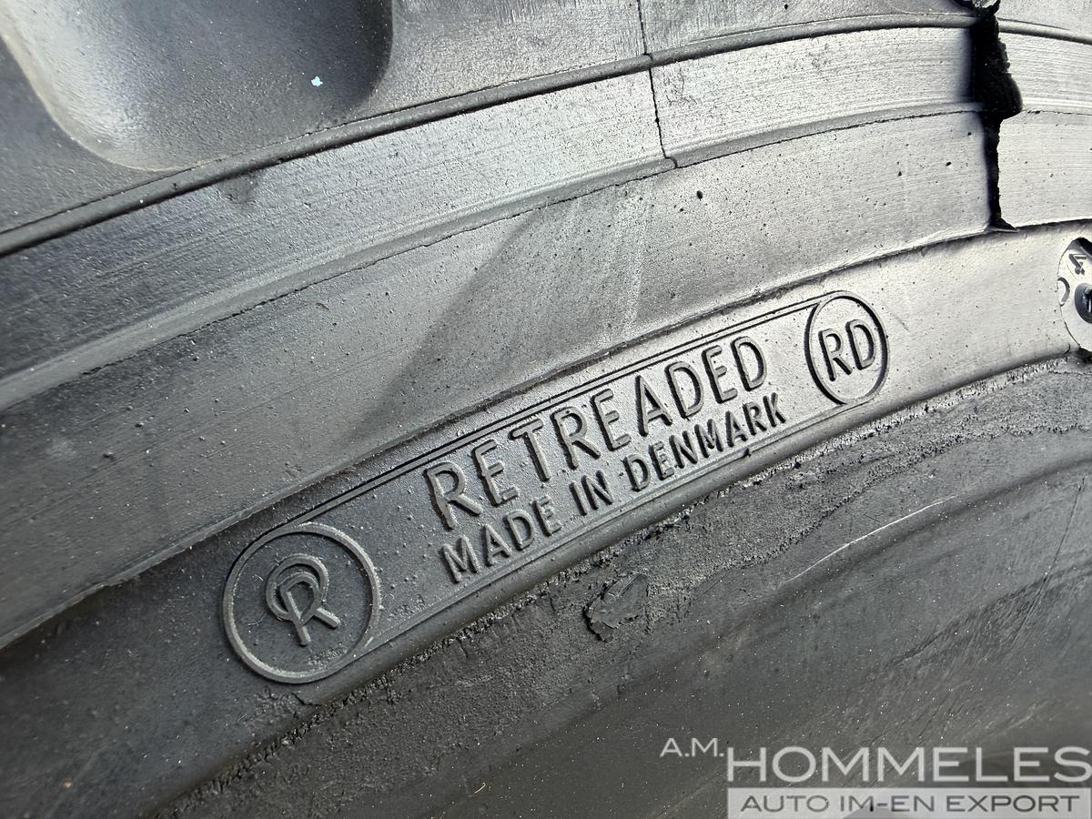 Used MICHELIN X - 13.00R20 RETREADED