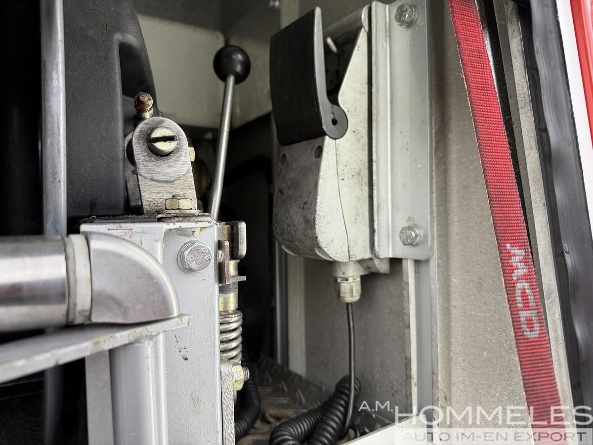 Used Mercedes-Benz 1329 F