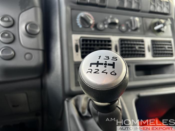 Used 2009 Iveco 100E22 4x4