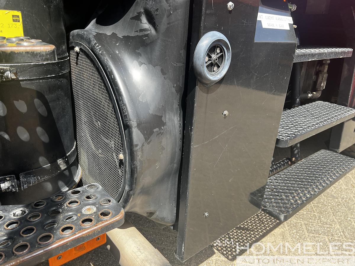 Used Unimog U500 DoKa firetruck