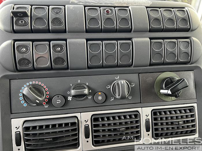 Used 2009 Iveco 100E22 4x4