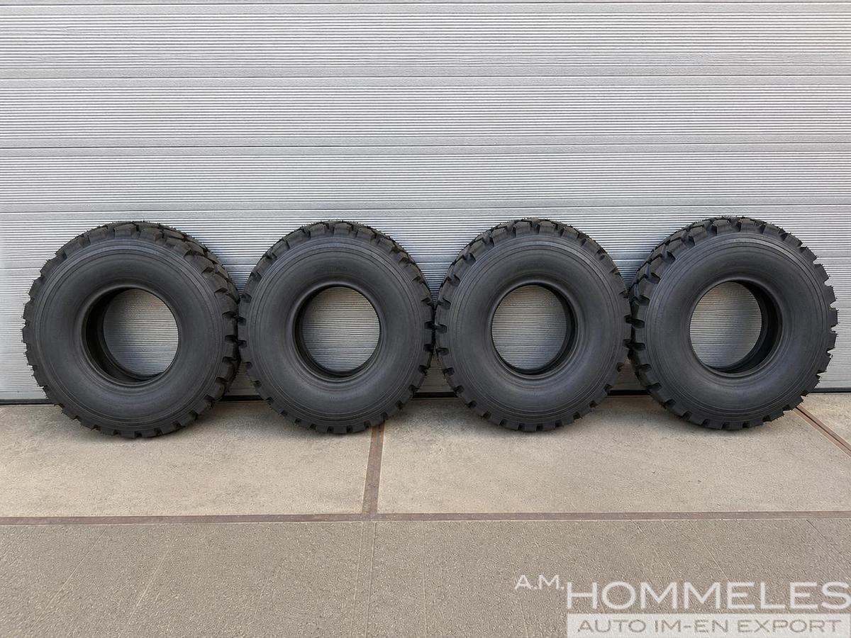 Used MICHELIN X - 13.00R20 RETREADED