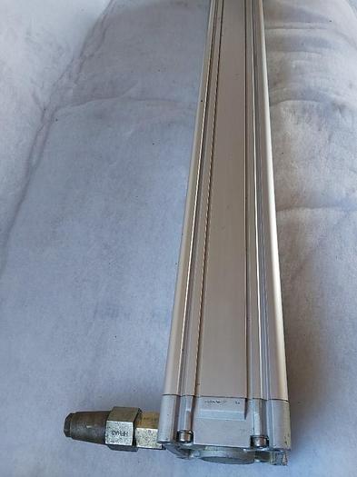 Usato Cilindro pneumatico, DNC-125-1100-P-A, max 10 bar, Festo, usato