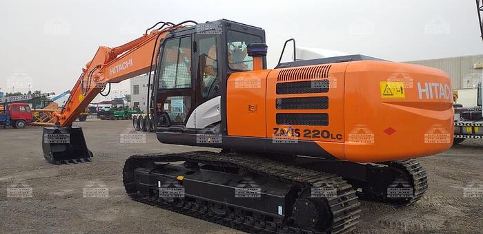 2020 HITACHI ZAXIS 220 LC