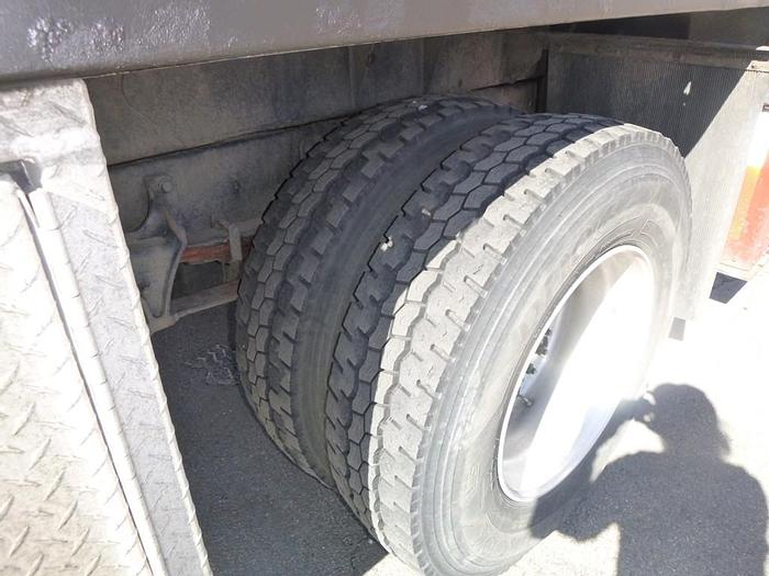 Used 2011 International 4300 Elliott L60R Sign Crane - M97776