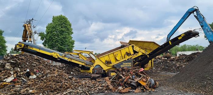 Used 2011 Keestrack Frontier