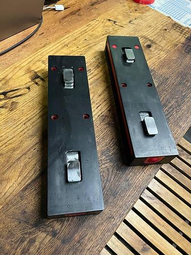 Used 2019 HAAS VF-2SSYT 5-Axis CNC Vertical Machining Center with TRT-160 Trunnion Table