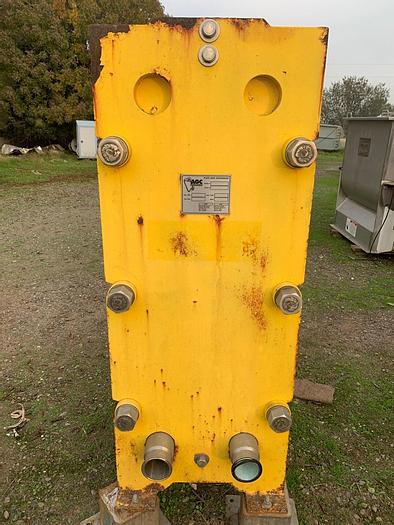 Used Heat Exchanger, Plate, 550 SF, S/st, AGC, Divider Block #S744438