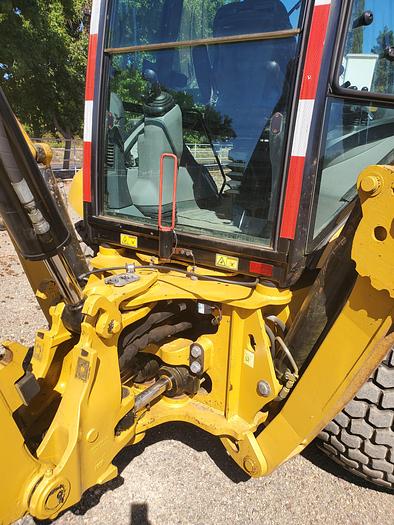 Used 2014 CAT 420F it