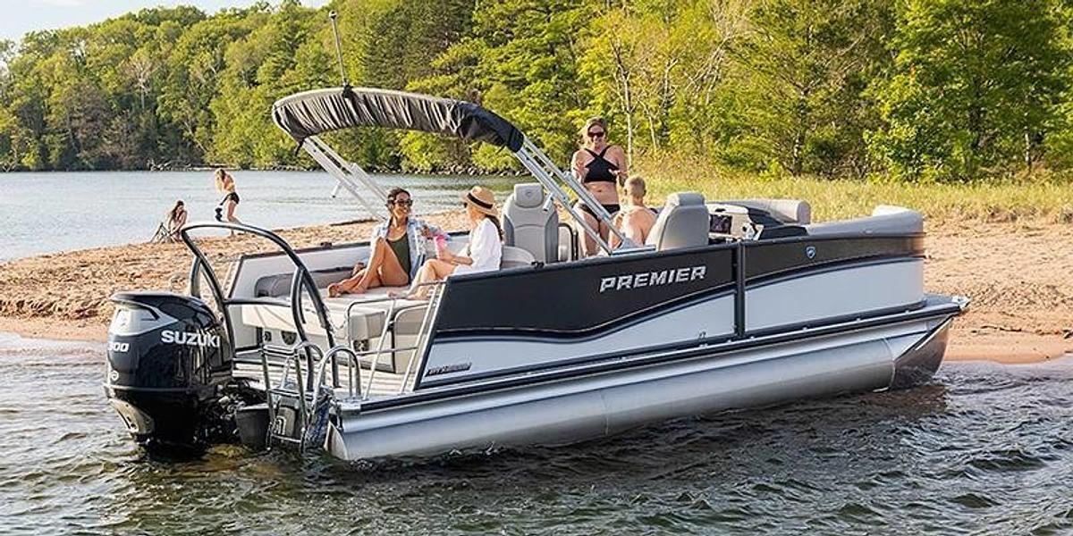 Used 2025 Premier Solaris RL 230