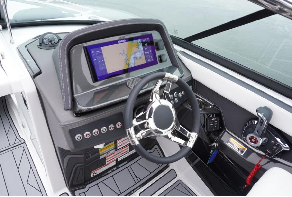 2025 Monterey SS 258