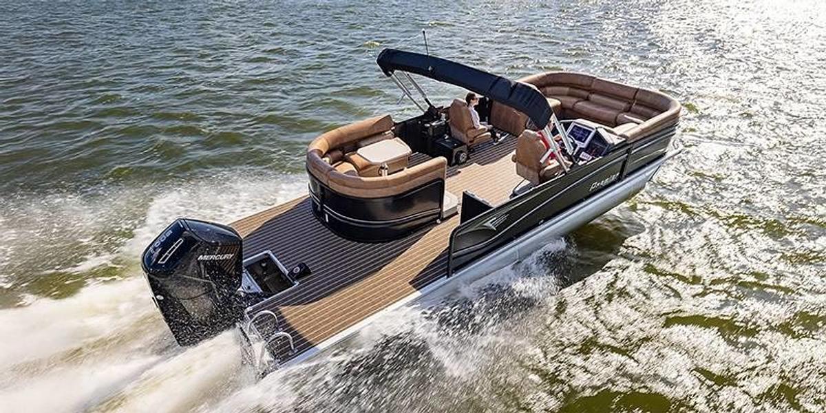 Used 2025 Premier Intrigue REV 250