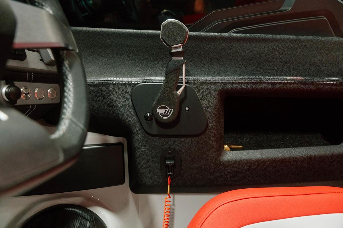 Used 2024 Malibu 22 LSV